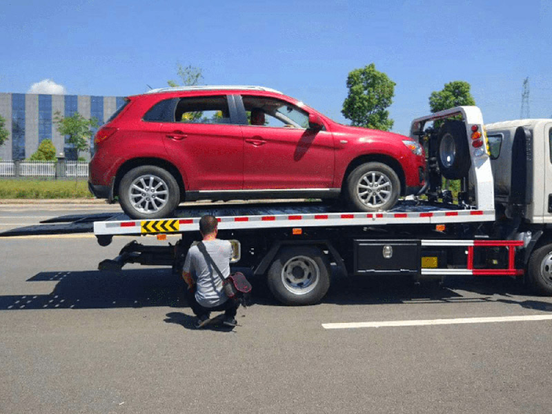 大慶汽車雪地困境救援：專業團隊緊急出動，助您擺脫冰雪煩惱