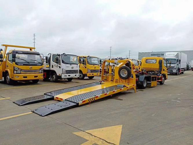 清遠(yuǎn)道路救援：24小時(shí)快速響應(yīng)與專業(yè)援助服務(wù)指南