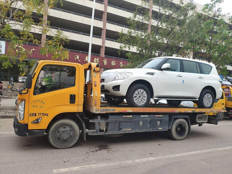 佳木斯市湯原縣汽車雪地困境救援：專業(yè)救援，讓您的愛車安全過冬